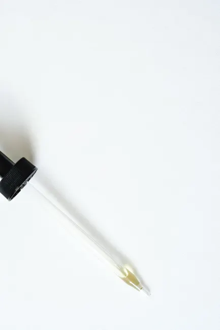 Gesichtsoel In Tropfen Pipette Nahaufnahme 922d