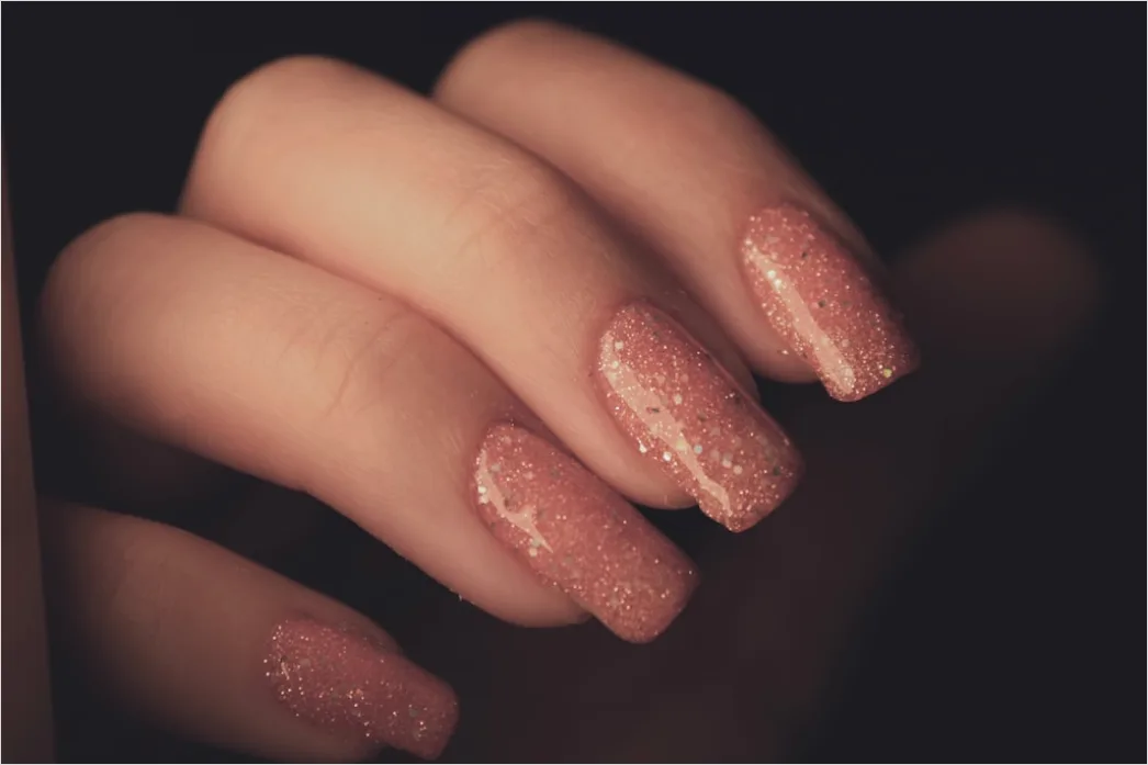 Glitter Nails Silber Party Look Foto B9ba