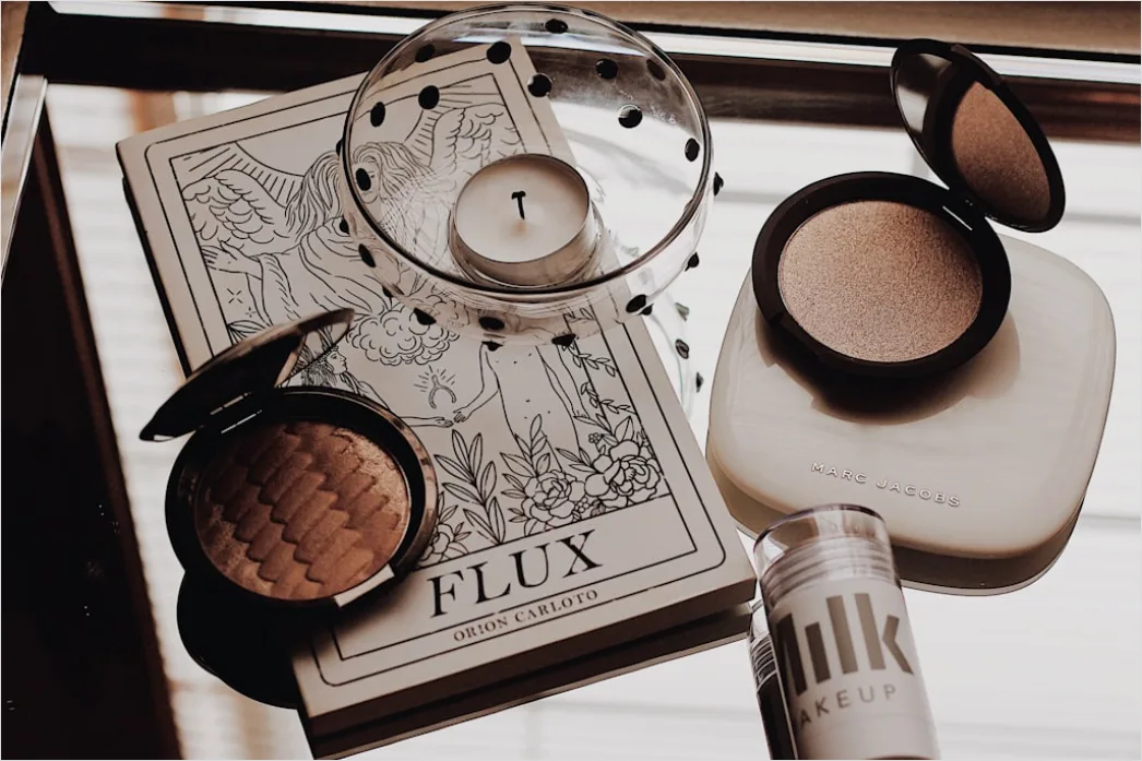 Detail Highlighter Auf Wangenknochen Glow Nahaufnahme Number 16