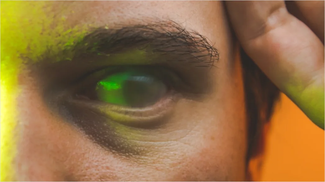 Detail Highlighter Auf Wangenknochen Glow Nahaufnahme Number 18
