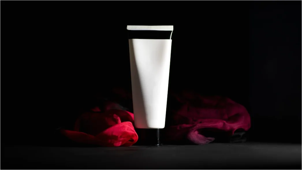 Detail Kosmetik Tube Mockup Neutraler Hintergrund Foto Number 4