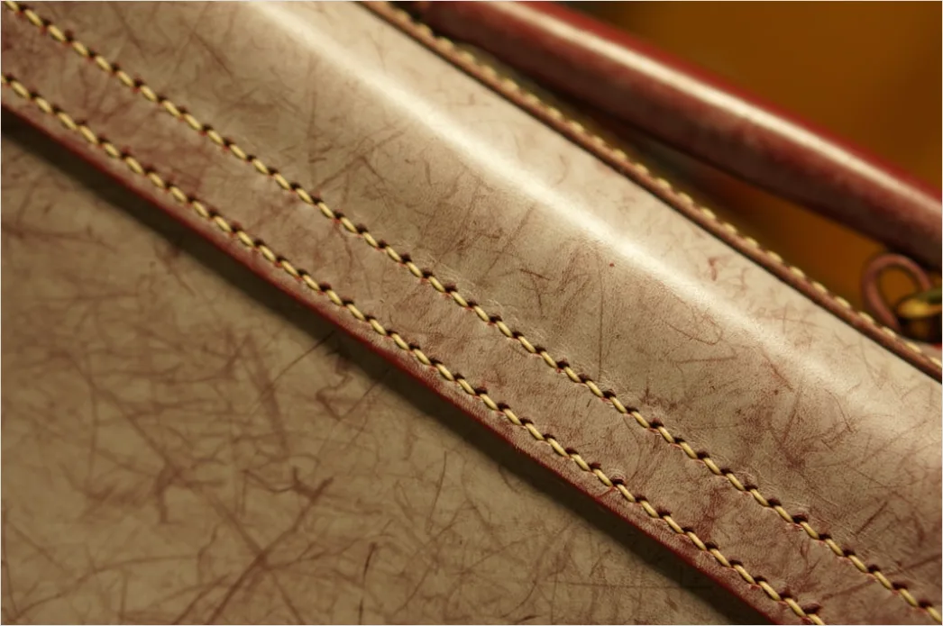 Detail Lederarbeiten Hand Näht Ledertasche Nahaufnahme Number 3