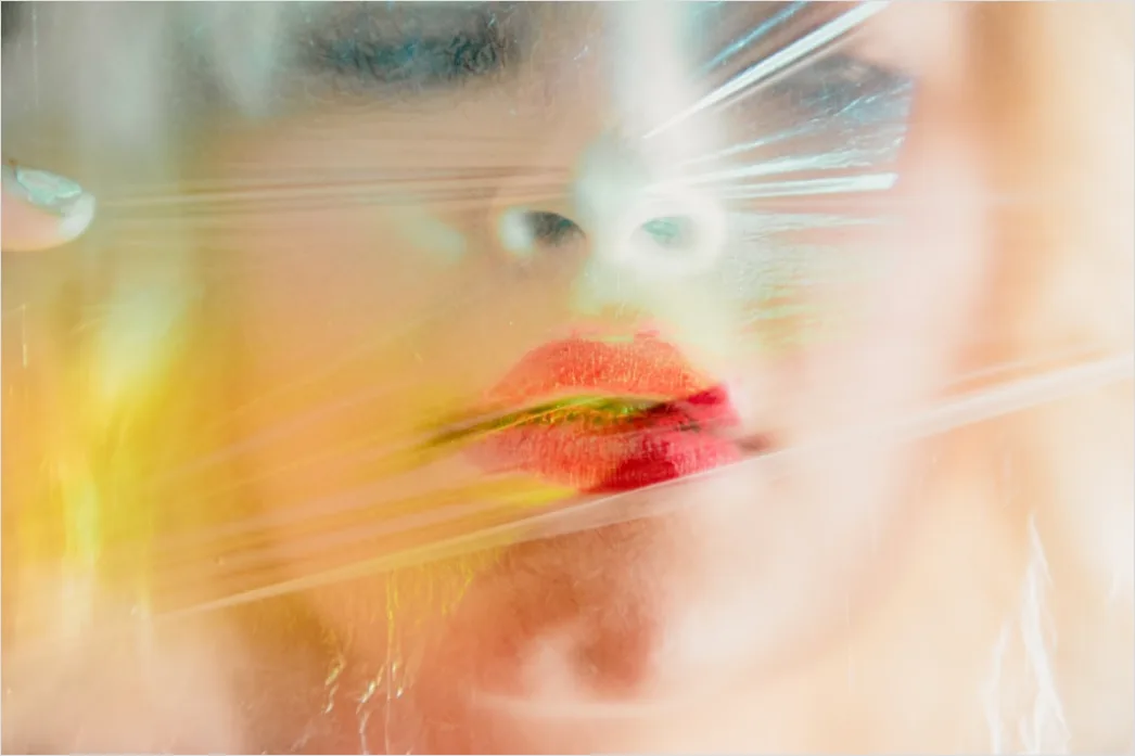 Detail Lip Balm Glossy Lips Close Up Foto Number 11