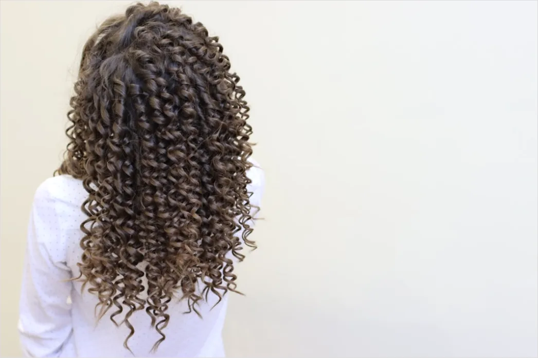 Detail Locken Definieren Mit Gel Casting Foto Number 4