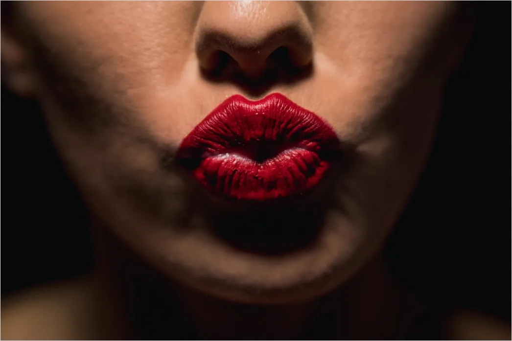 Detail Overlined Lips Technik Dezent Porträt Foto Number 3