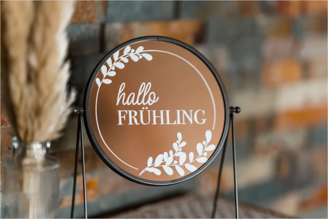 Detail Parfüm Flakon Produktfoto Mit Spiegelung Number 10