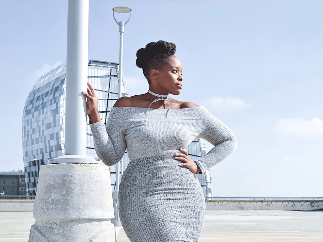 Detail Plus Size Kleid Outfit Elegant Foto Number 15