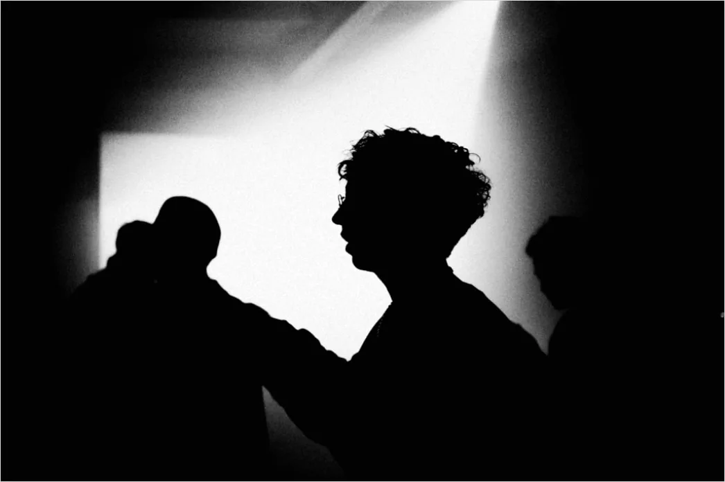 Detail Schauspieler Silhouette Im Rampenlicht Backstage Foto Number 15