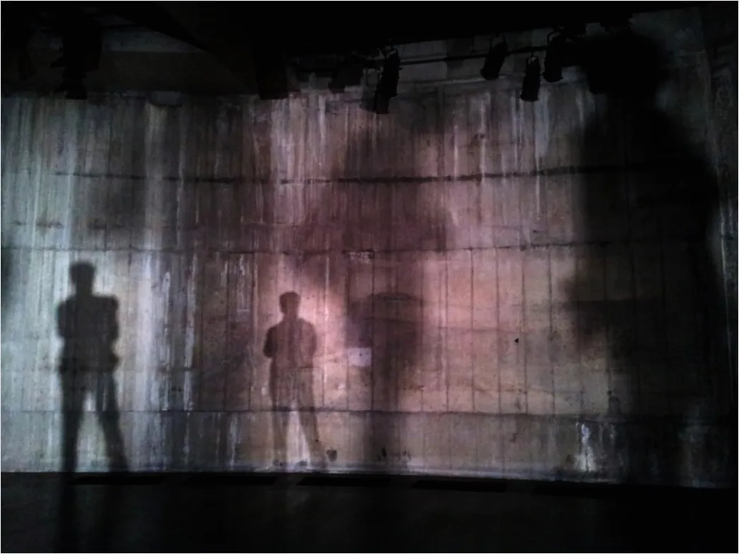 Detail Schauspieler Silhouette Im Rampenlicht Backstage Foto Number 5