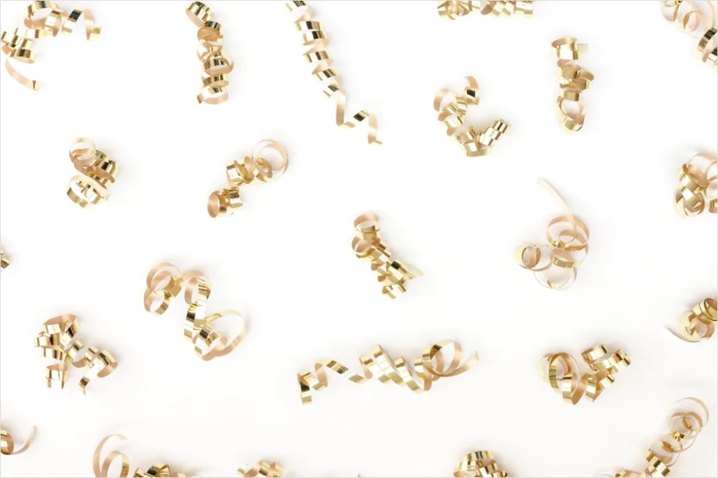 Detail Schmuck Layering Gold Ketten Nahaufnahme Number 13