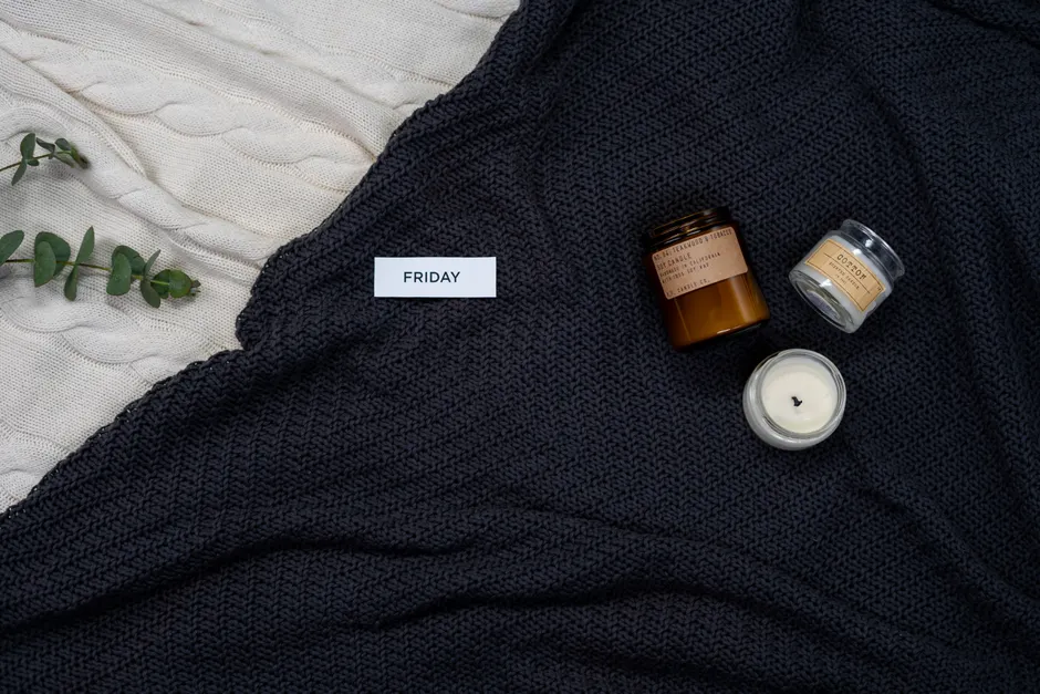 Detail Self Care Abend Kerzen Und Pflege Flatlay Foto Number 10
