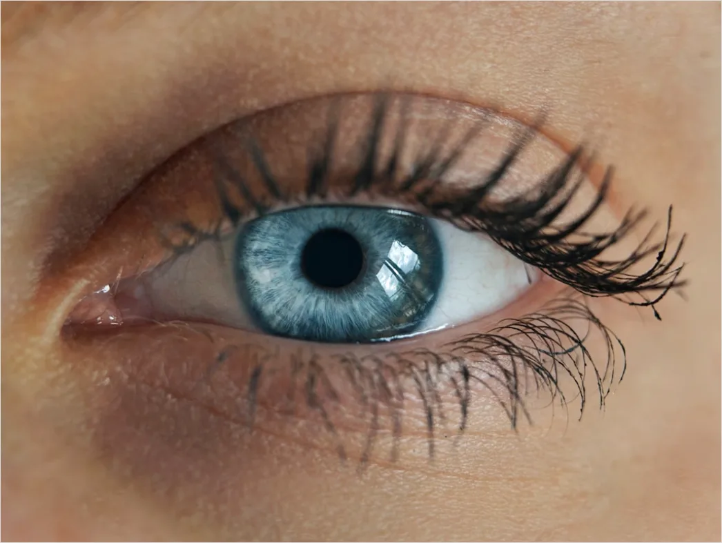 Soft Eyeliner Fuer Reife Augen Nahaufnahme F25d