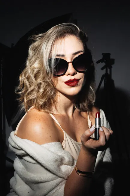 Detail Statement Lippenstift Glossy Finish Studio Foto Number 15