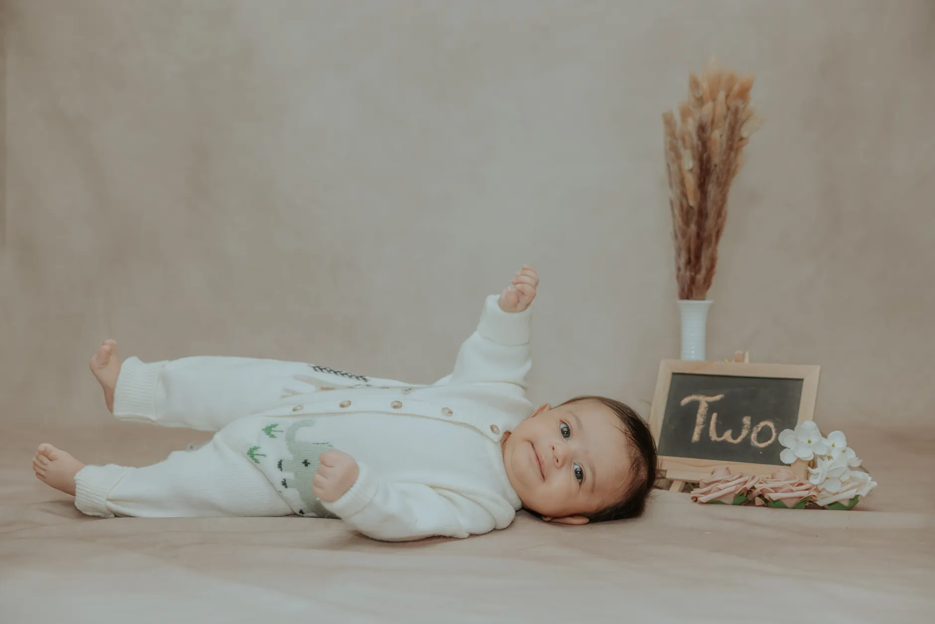 Detail Background For 6 Month Baby Photoshoot Number 5
