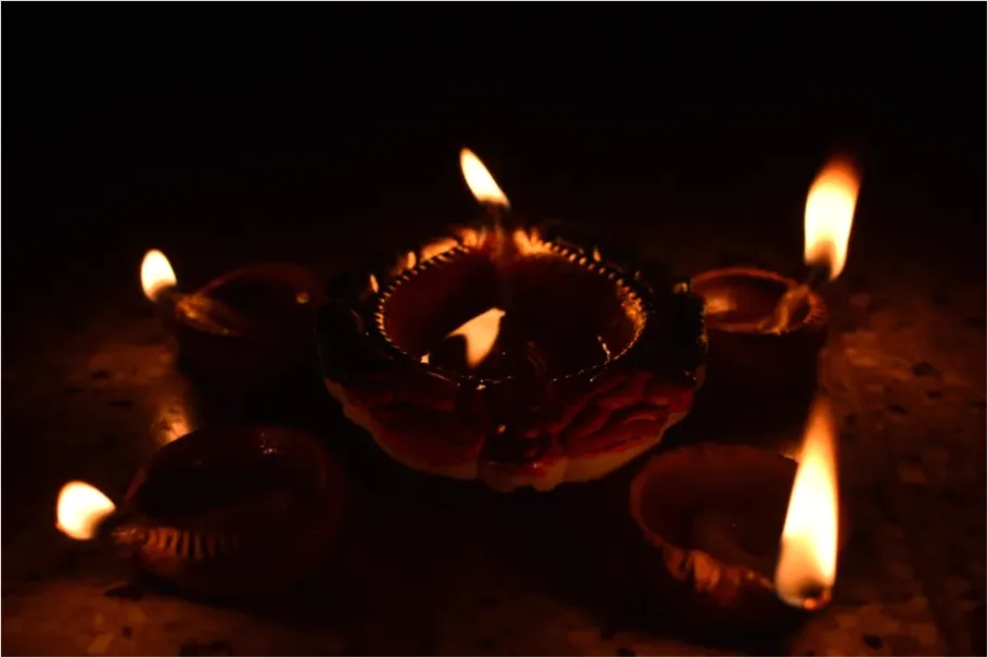 Diwali Diyas Oil Lamps Festival Photo 2856