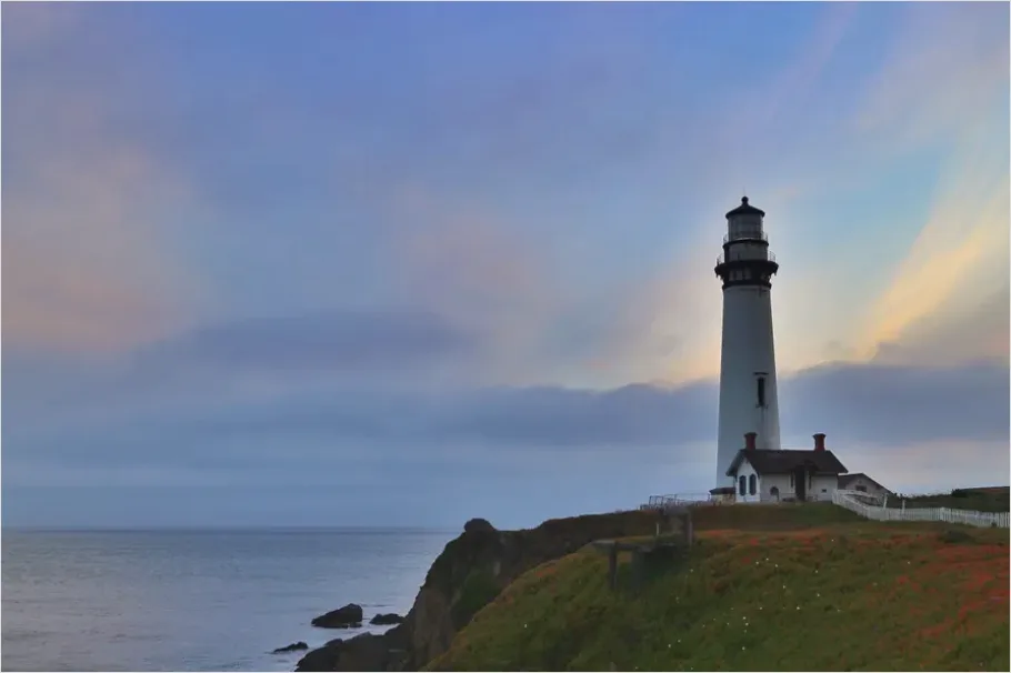 Detail Lighthouse On Cliff Sunset Photo Number 5