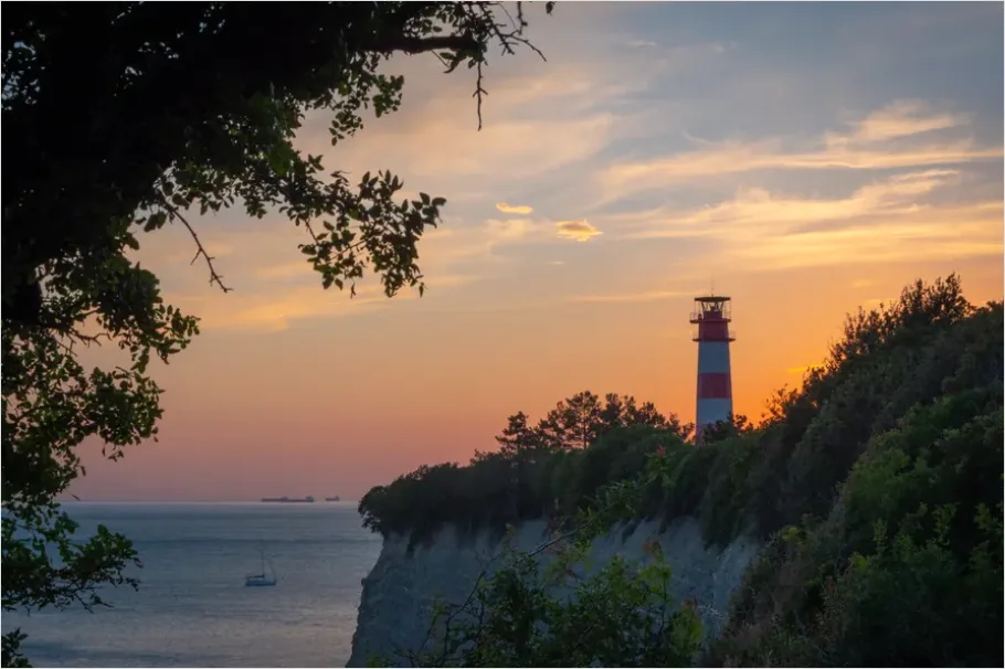 Detail Lighthouse On Cliff Sunset Photo Number 8