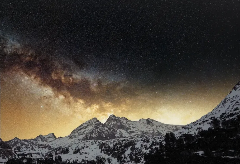 Detail Milky Way Over Mountains Photo Number 3