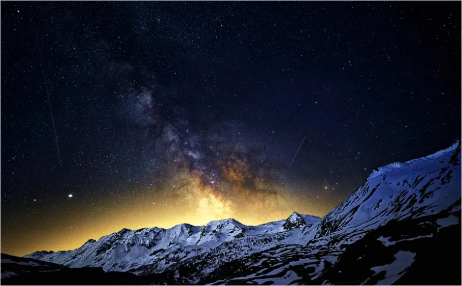 Detail Milky Way Over Mountains Photo Number 6