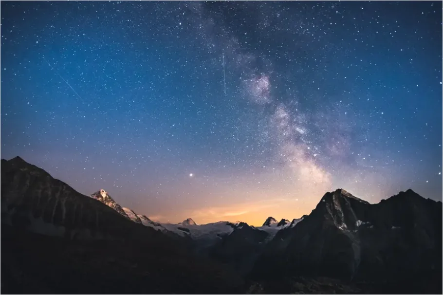 Detail Milky Way Over Mountains Photo Number 7