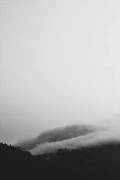 Detail Minimalist Mountain Landscape Fog Number 5