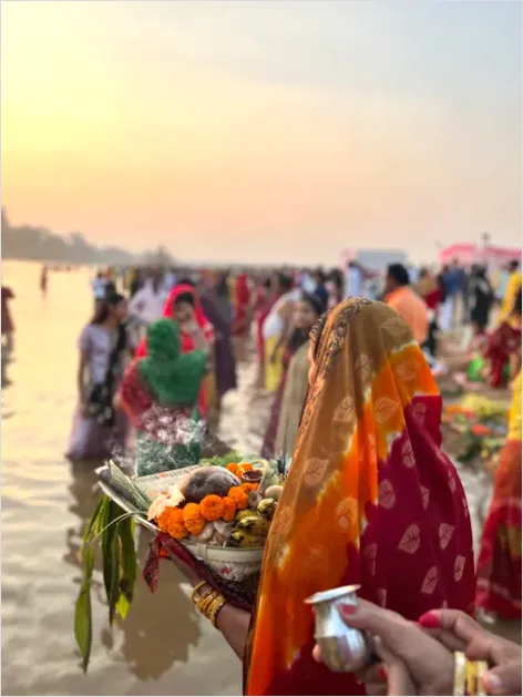 Detail River Ritual Bathing Ceremony Photo Number 10