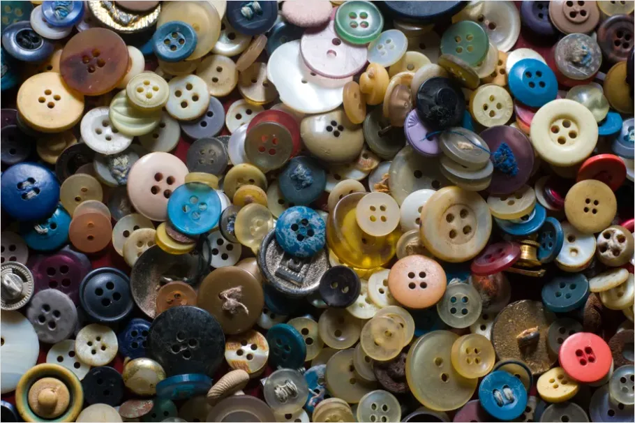 Detail Vintage Paperweight Buttons Number 5