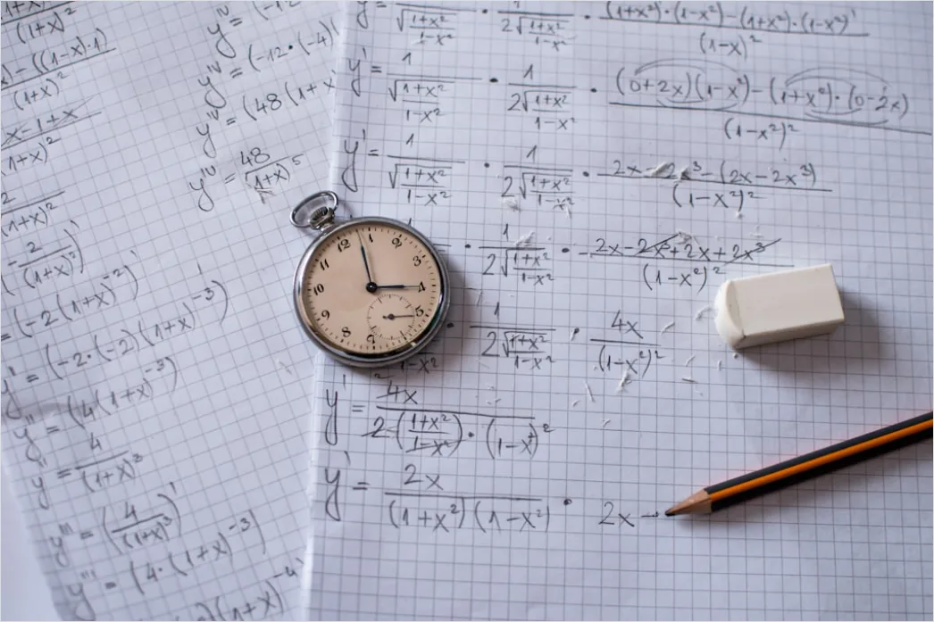 Detail Abitur Prüfungsvorbereitung Mathe Formeln Im Heft Foto Number 5