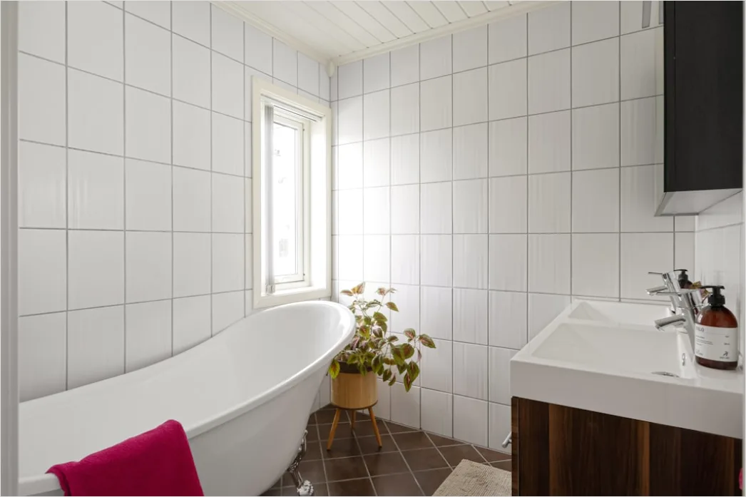 Detail Badezimmer Mit Freistehender Badewanne Spa Look Foto Number 18