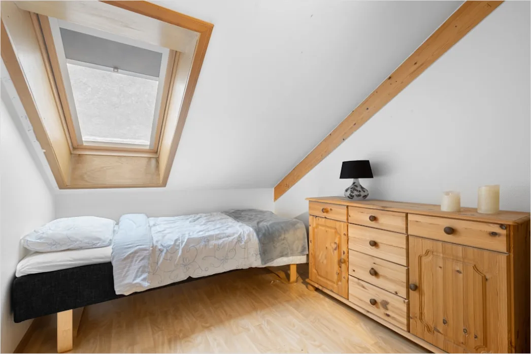 Dachschraege Einrichtung Schlafzimmer Foto Da53