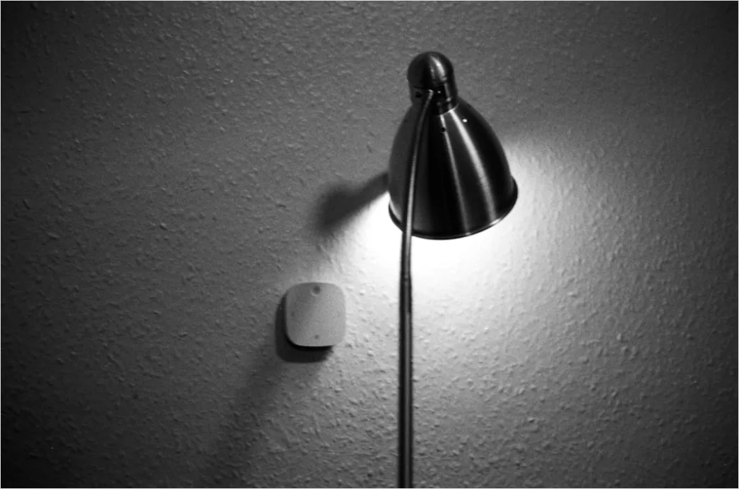 Detail Flur Mit Konsolentisch Und Lampe Foto Number 10