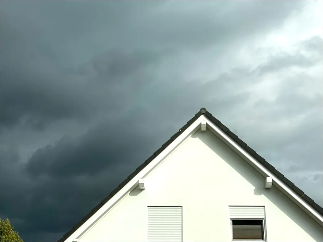 Detail Haus Mit Satteldach Modern Minimal Foto Number 14
