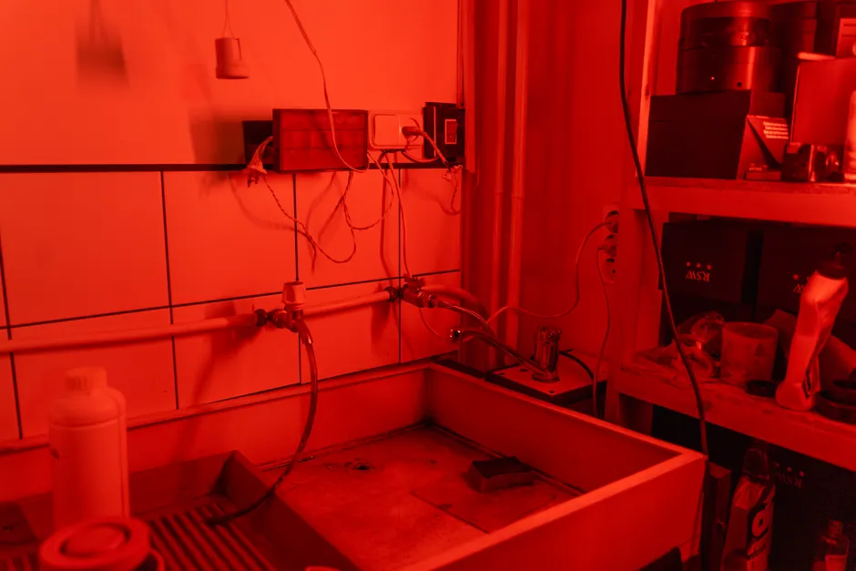 Detail Hauswirtschaftsraum Spüle Und Armatur Foto Number 2