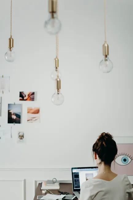 Home Office Mit Tageslicht Am Fenster Foto 163f