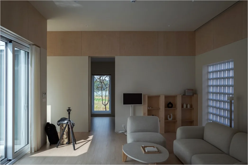 Japandi Interieur Wohnzimmer Holz Beige Foto 8b78
