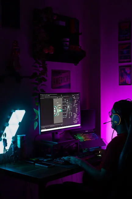 Detail Jugendzimmer Gaming Setup Led Licht Foto Number 10
