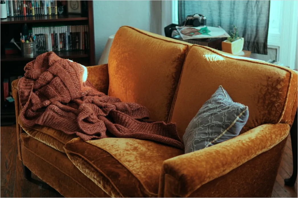 Detail Plaid Decke über Sofa ästhetisch Foto Number 18