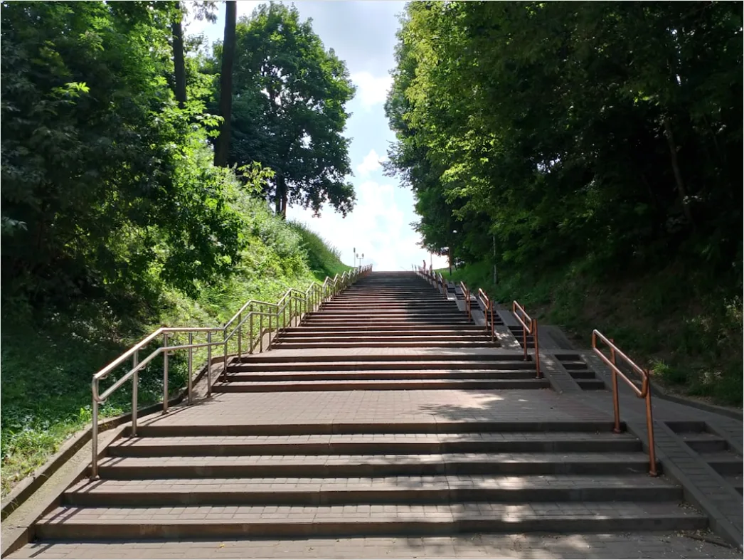 Podesttreppe Stauraum Unter Stufen Foto Aa19