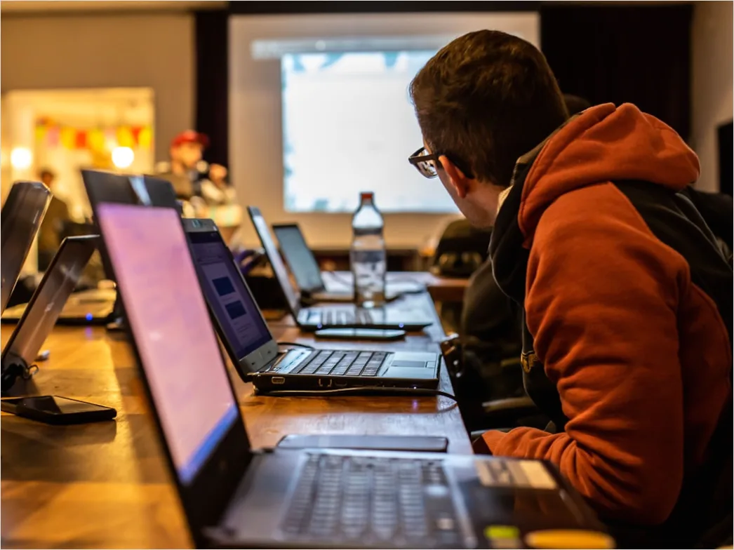Programmieren Unterricht Klasse Mit Computern Foto E671