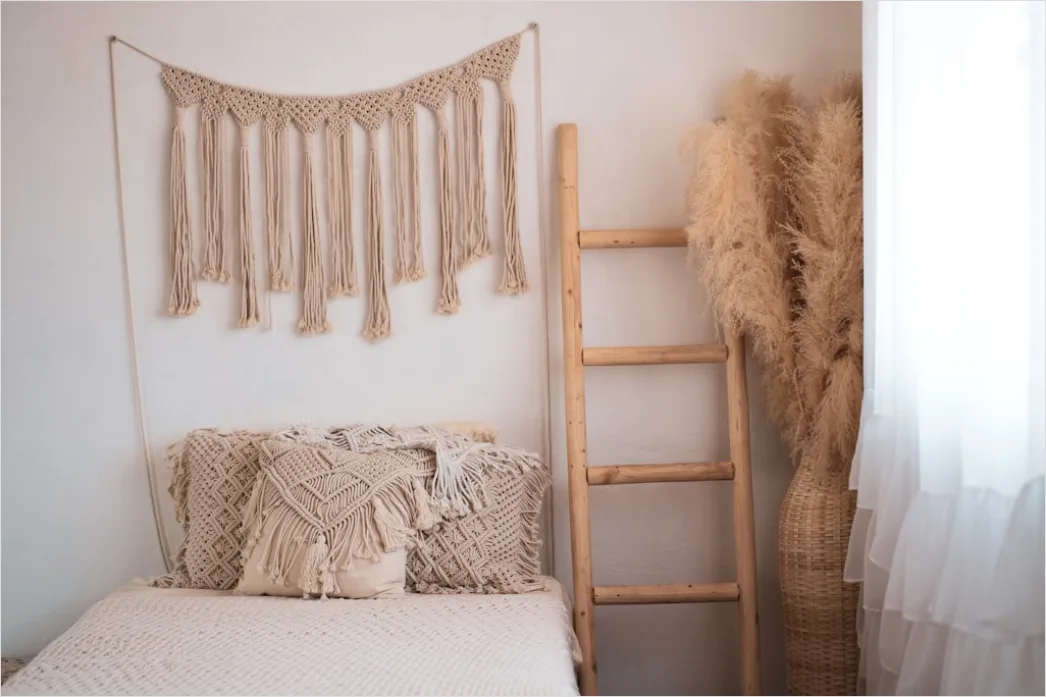 Detail Schlafzimmer Boho Stil Makramee Und Rattan Foto Number 2