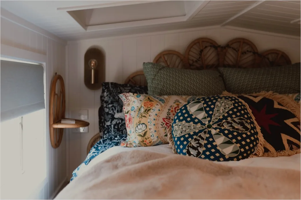 Detail Schlafzimmer Boho Stil Makramee Und Rattan Foto Number 9