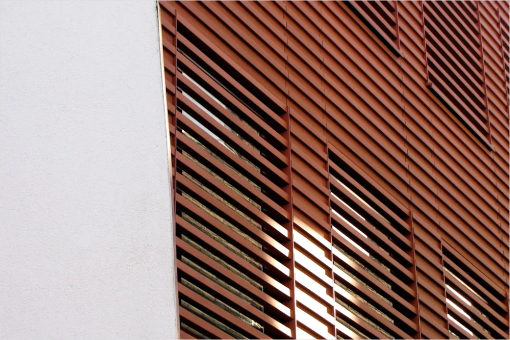 Detail Wandpaneele Holz Lamellen Modern Foto Number 11