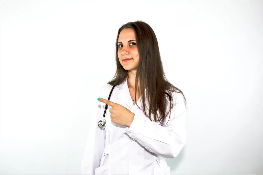 Aerztin Untersucht Medizinische Probe Foto C23d