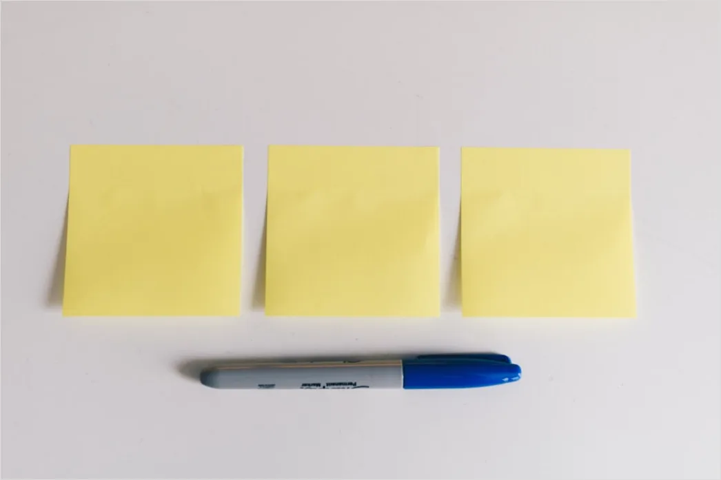 Detail Agiles Training Sticky Notes Am Whiteboard Foto Number 2