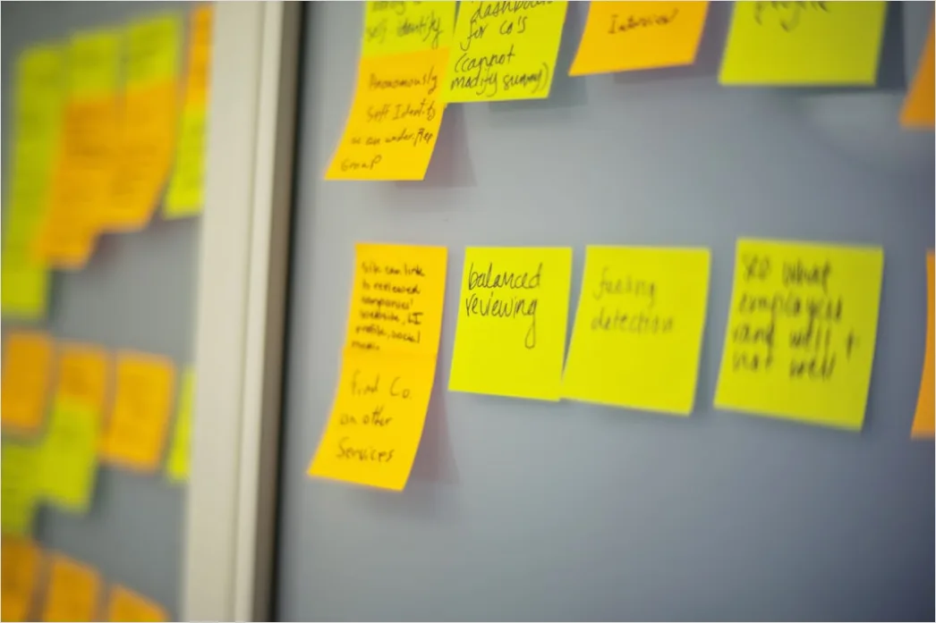 Detail Agiles Training Sticky Notes Am Whiteboard Foto Number 12