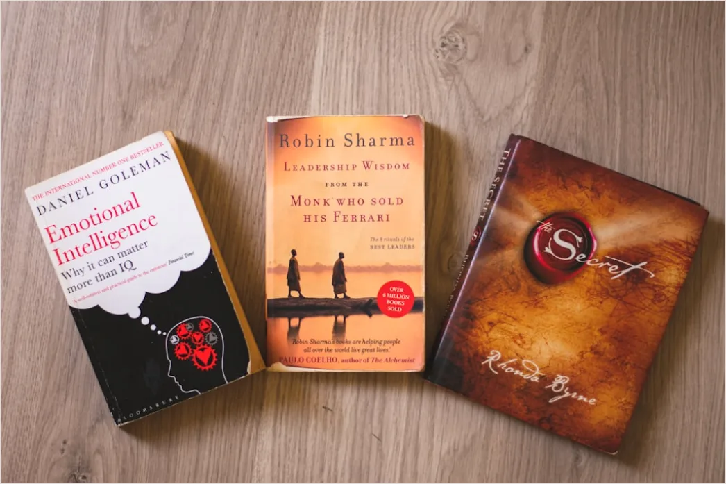 Bibliotheksausweis Neben Buechern Flat Lay Foto F09a