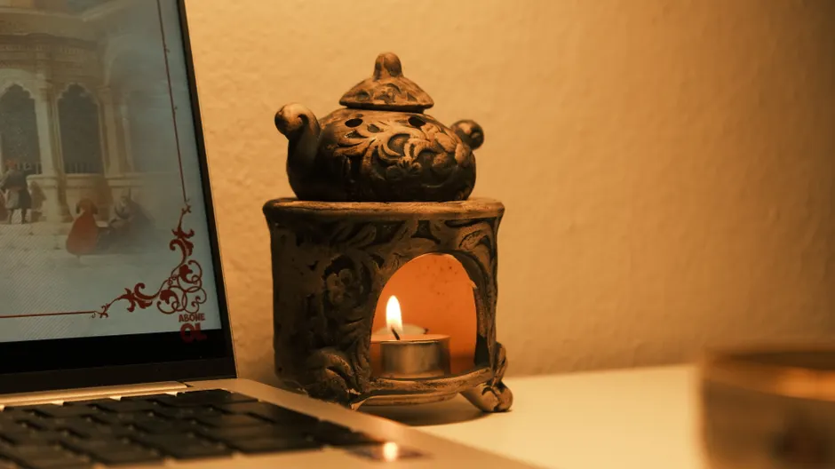 Detail Elearning Abendkurs Zuhause Mit Lampe Foto Number 13