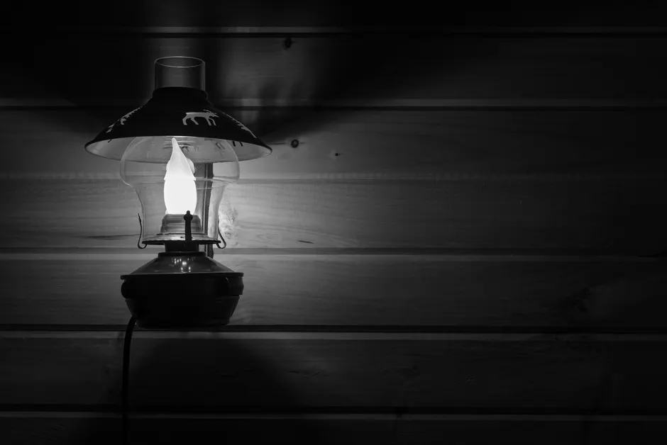 Detail Elearning Abendkurs Zuhause Mit Lampe Foto Number 17