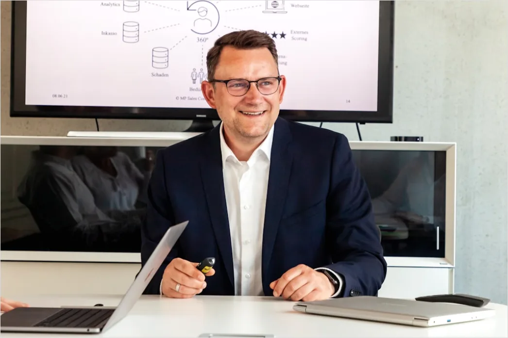 Forschungsteam Bei Datenbesprechung Foto