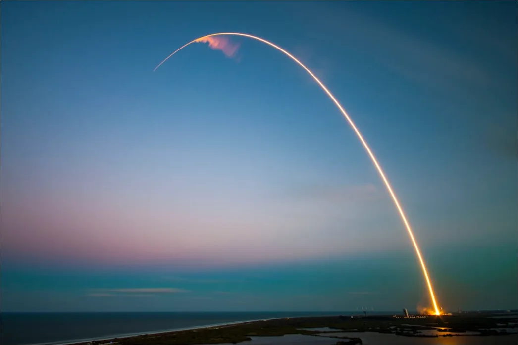 Raumfahrt Forschung Rakete Beim Start Foto